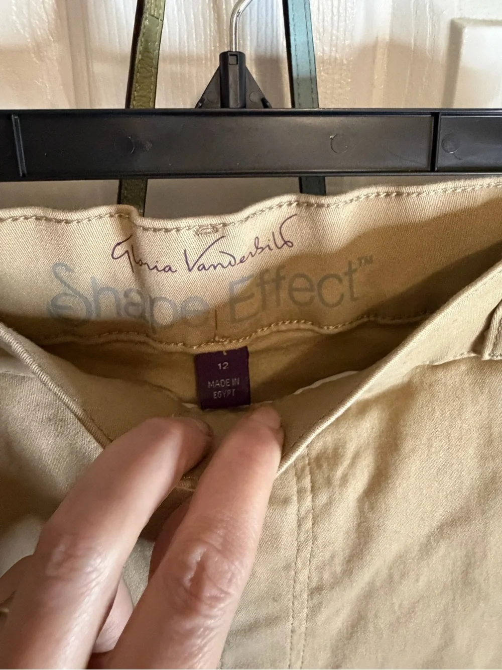 Gloria Vanderbilt Men's Khaki Chinos - Beige